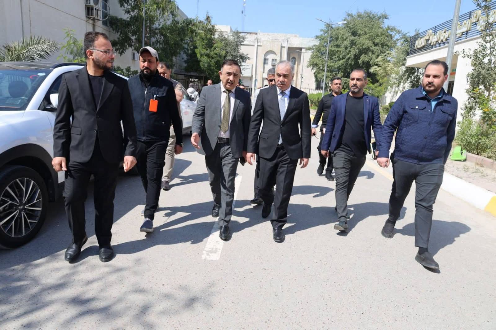 الوكيل الإداري لوزارة الصحة العراقية يترأس اجتماع مجلس إدارة مدينة الإمامين الكاظمين 