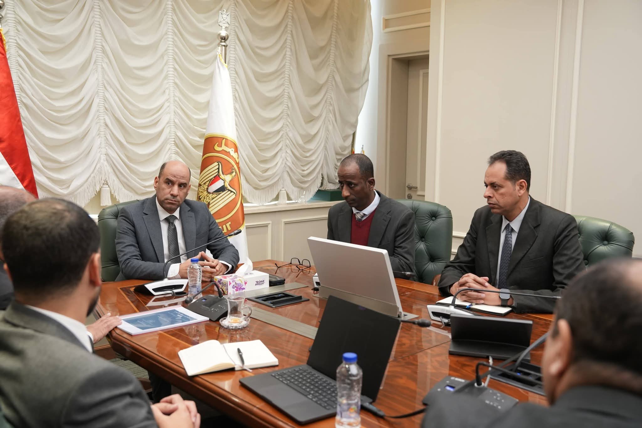 مشروع للتعاون لتأهيل الشباب لسوق العمل الإيطالي.. ومستجدات إنشاء "منصة التشغيل"