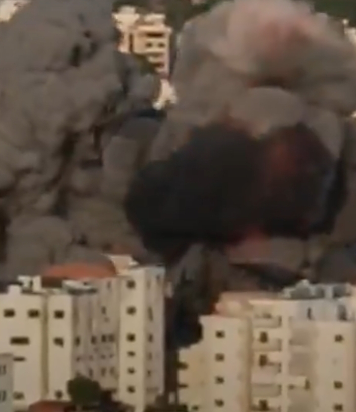 NBC": الضربات على جزيرة خرج الإيرانية لم تتضمن مشاركة قوات أمريكية برية