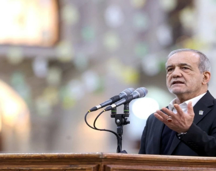 الرئيس الإيراني يوجه رسالة شكر للشعب العراقي