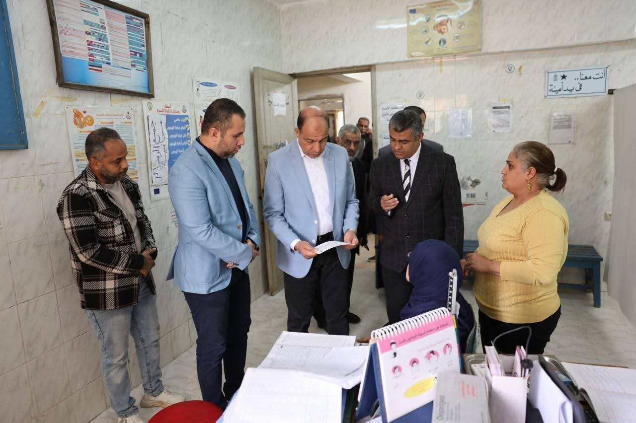 محافظ المنيا يتابع انتظام العمل بالوحدة الصحية بقرية “طهنشا” تفتيش مفاجئ على السجلات ومطابقة أرصدة أدوية الطوارئ للتأكد من كفاية المخزون