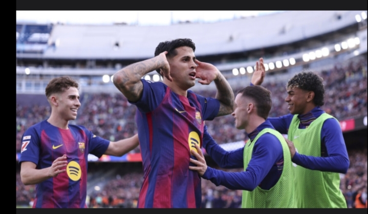 صدام بين الهلال السعودي وبرشلونة بسبب صفقة كانسيلو