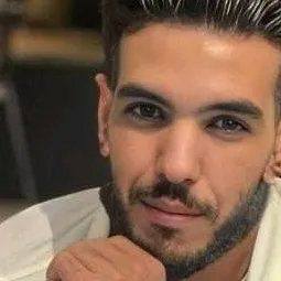 الإعتدال مع قصائدي فيصل سوكار