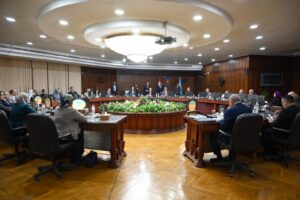 محافظ الغربية يشارك في الاجتماع الدوري لمجلس جامعة طنطا