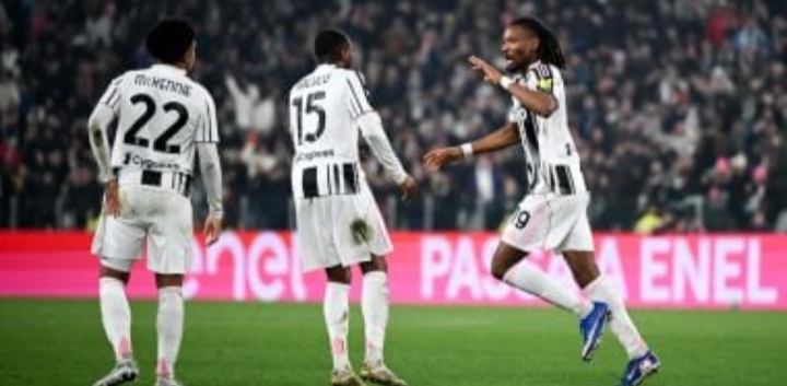 الدوري الإيطالي يوفنتوس ضد جنوى 