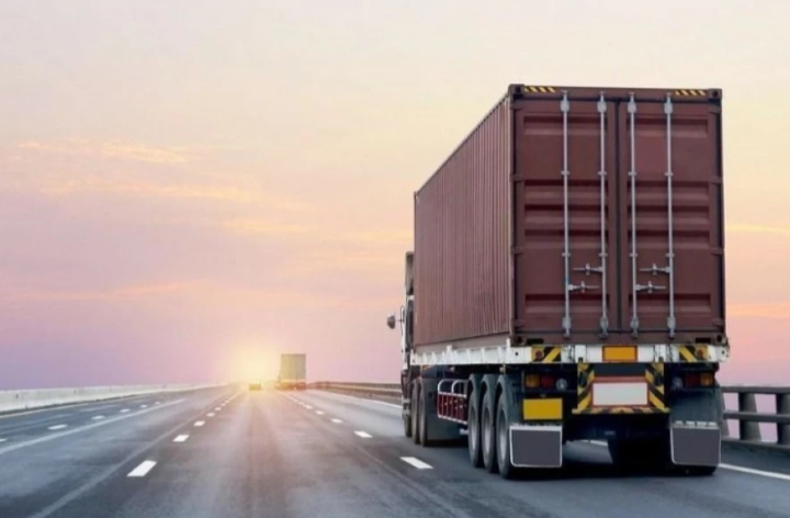 للشاحنات الأردنية في السعودية إلى 22 عاماً لمدة 6 أشهر