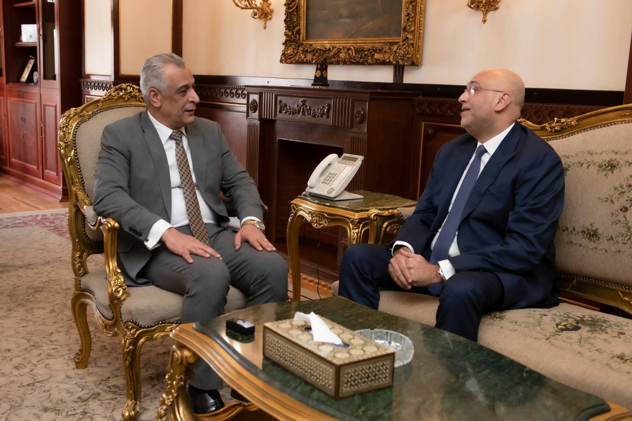 وزير الدولة للإنتاج الحربي يبحث مع "جهاز المشروعات المتوسطة والصغيرة ومتناهية الصغر آفاق التعاون المشترك