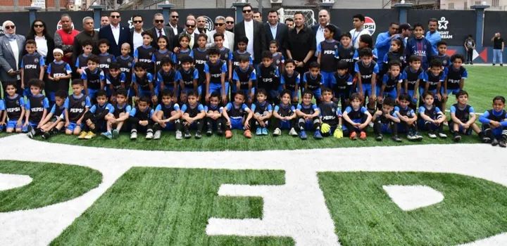 بهدف اكتشاف المواهب في كرة القدم وزير الشباب والرياضة ومحافظ الدقهلية يتفقدان مركز شباب قولنجيل ويفتتحان ملعب قانوني به