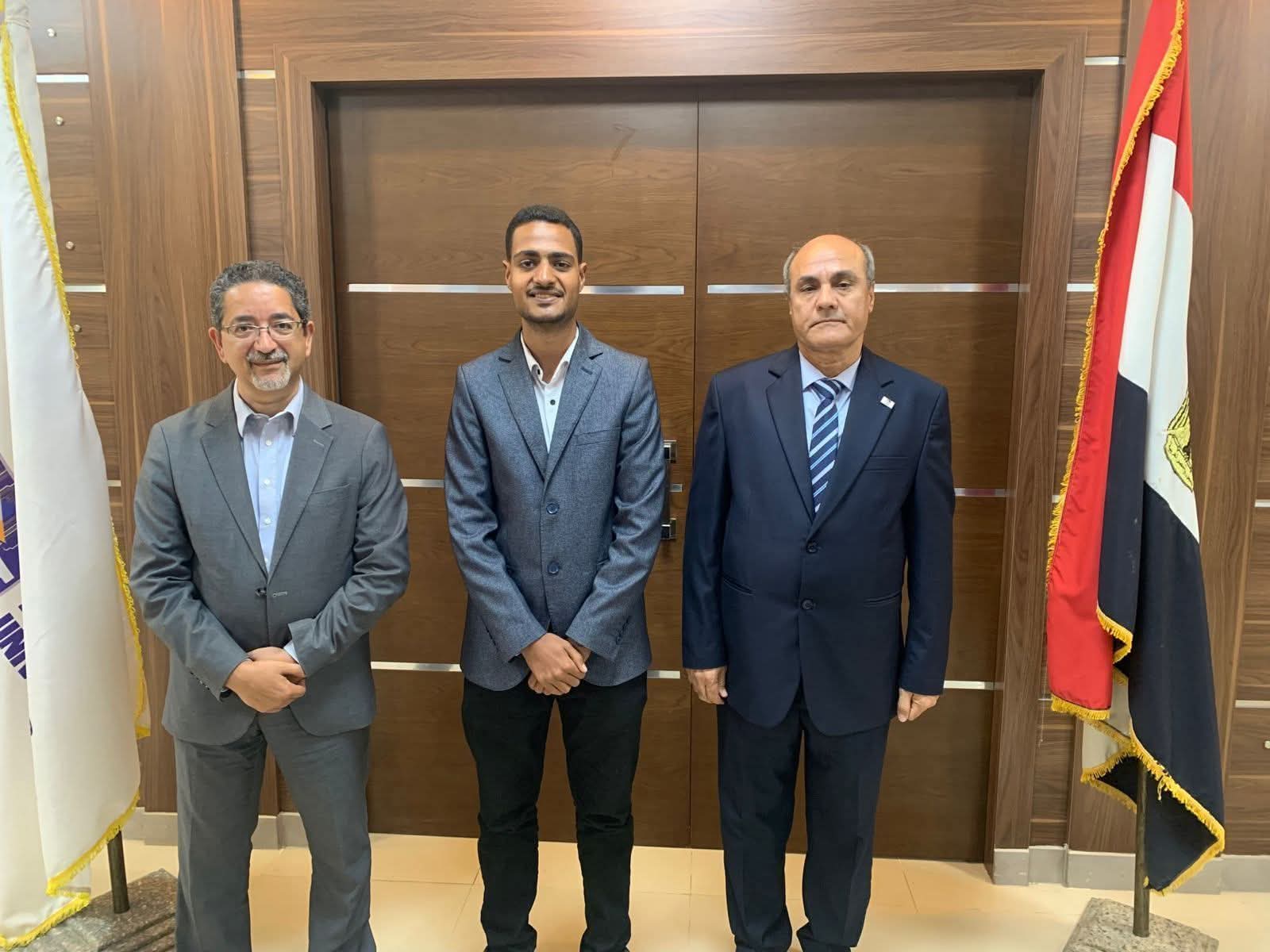 جامعة القاهرة الجديدة التكنولوجية تحقق إنجازًا جديدًا بفوز الطالب أسامة سامح التوني ببرونزية مسابقة Huawei ICT Competition على المستوى الوطني