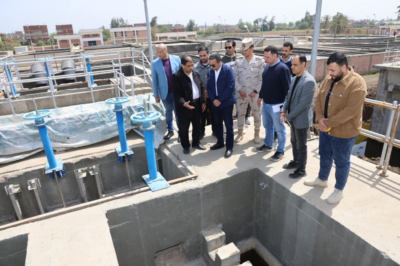 ضمن مشروعات حياة كريمة محافظ المنوفية يجري جولة موسعة بأشمون ويتفقد توسعات محطة معالجة صرف صحي شما باستثمارات 300 مليون جنيه لخدمة 100 ألف مواطن