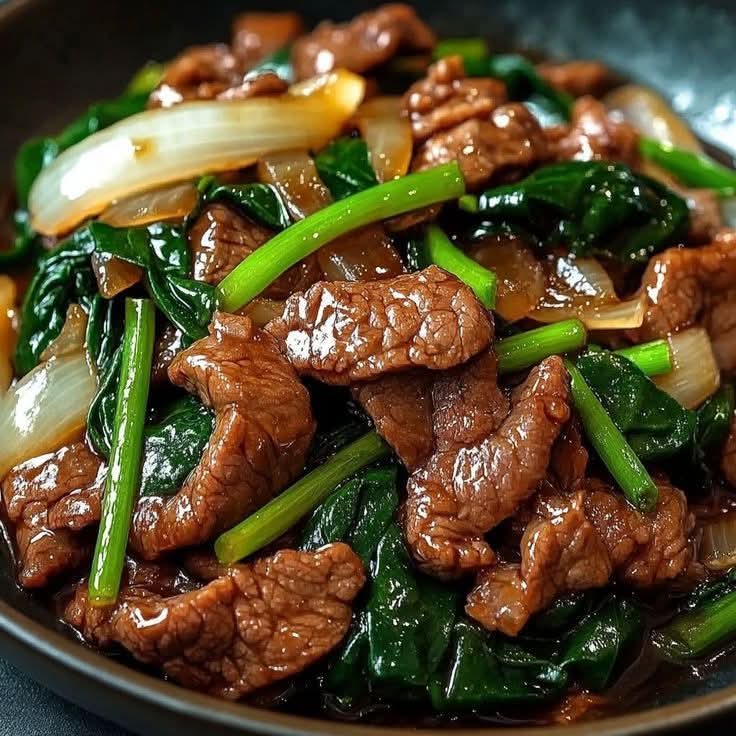 مطبخ الكنانة "بيف ستير فراي بالسبانخ