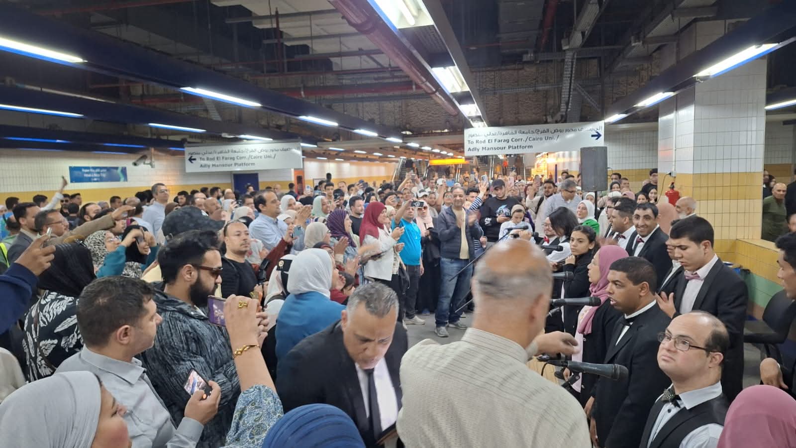 عروض وزارة الثقافة تتألق مع ذوى الهمم في محطة مترو جمال عبد الناصر