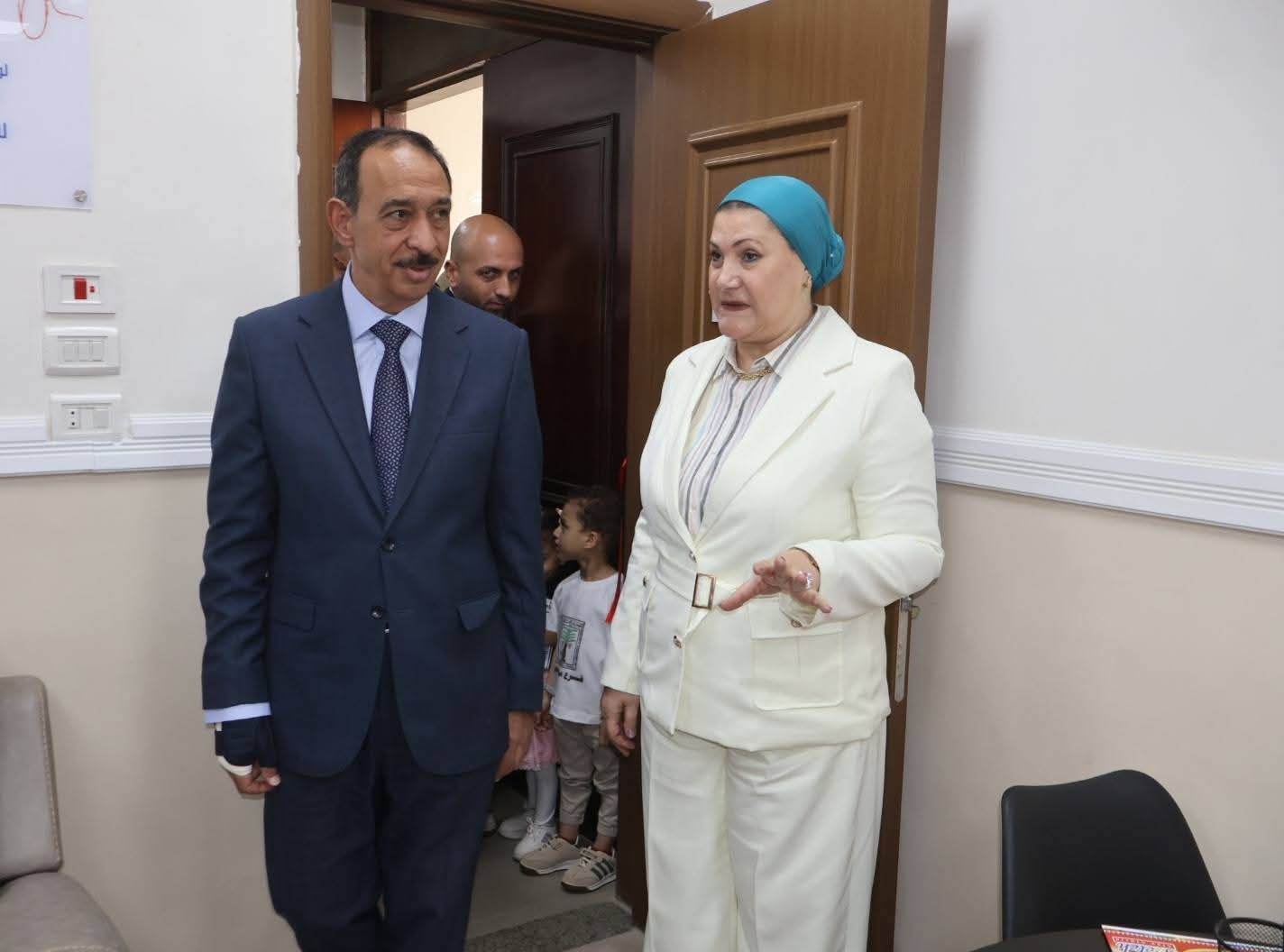 رئيسة المجلس القومي للطفولة والأمومة ومحافظ سوهاج يفتتحان فرع المجلس بالمحافظة 