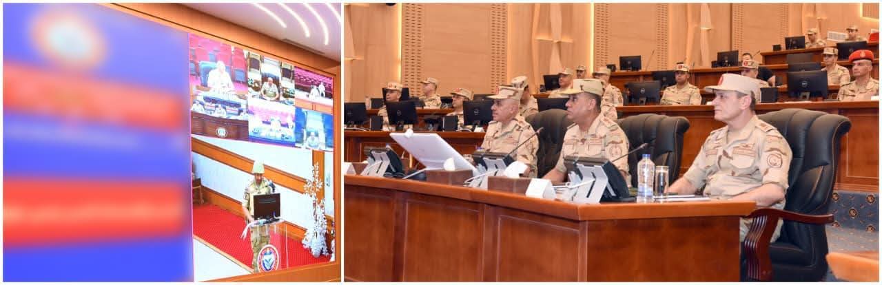 القائد العام للقوات المسلحة وزير الدفاع والإنتاج الحربى يشهد تنفيذ المرحلة الرئيسية لمشروع مراكز القيادة التعبوى ( صمود-4 ) الذى تنفذه قيادة قوات شرق القناة لمكافحة الإرهاب عبر تقنية " الفيديو كونفرانس