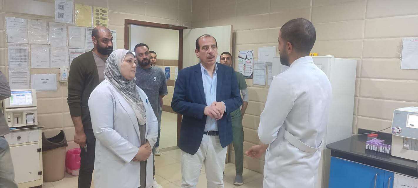 نائب وزير الصحة يُحيل مدير مركز التبين ومدير المنطقة الطبية والفريق الإشرافي للتحقيق ويوجه بصرف مكافأة لمستشفى 15 مايو التخصصي
