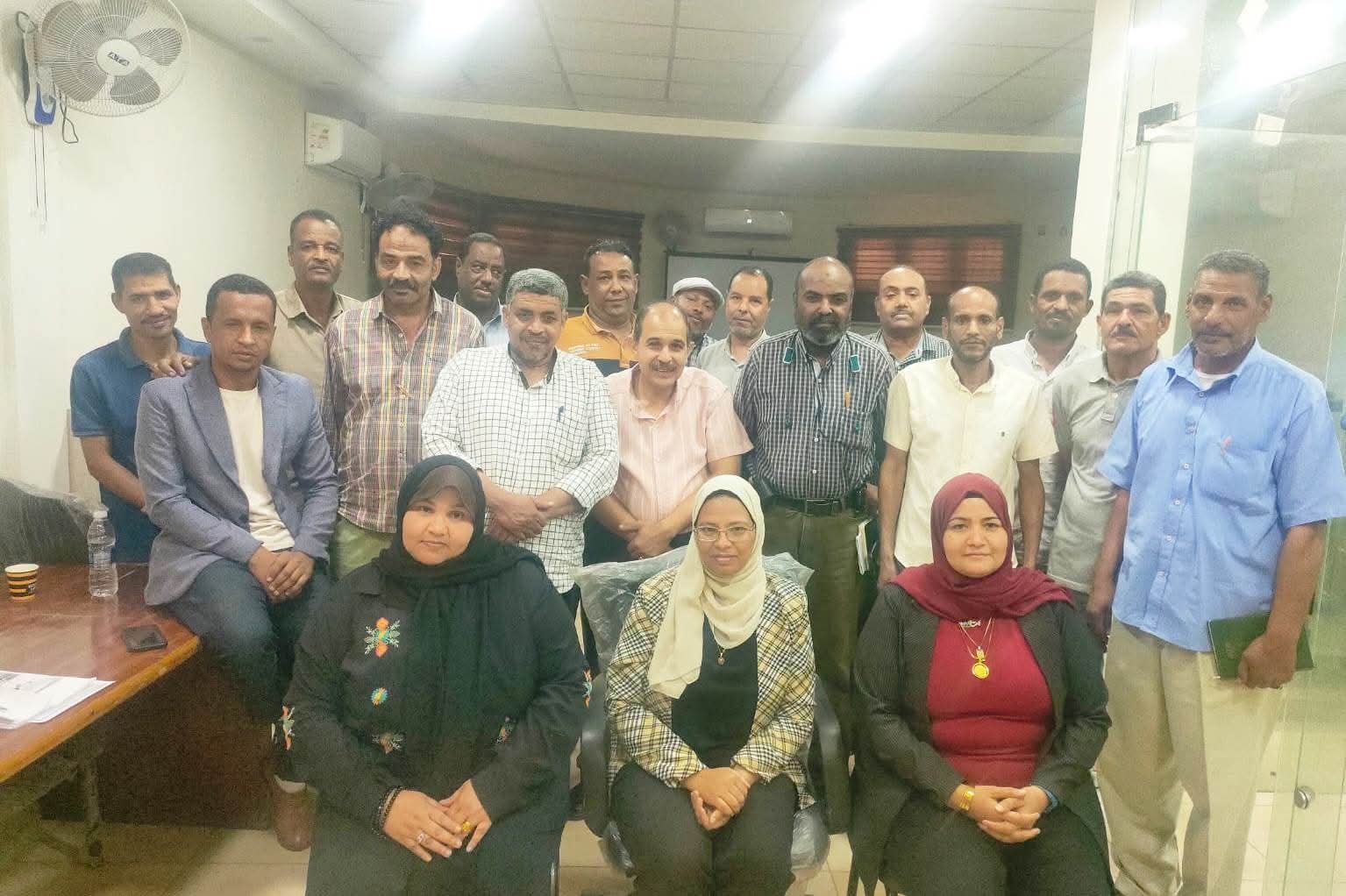 ختام البرنامج التدريبي "للإستجابة الذكية للطوارئ والأزمات" بمحافظة أسوان