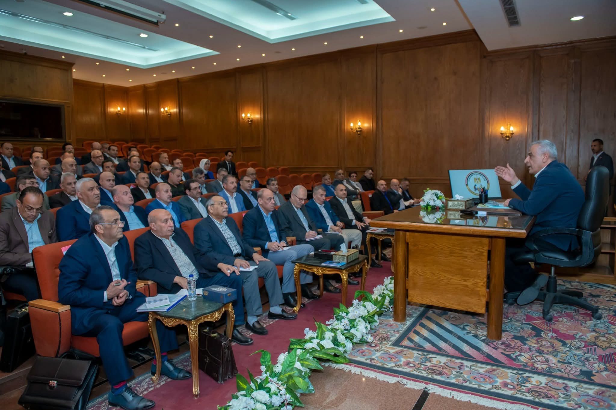 وزير الدولة للإنتاج الحربي يتابع الأداء المالي والإنتاجي للشركات التابعة