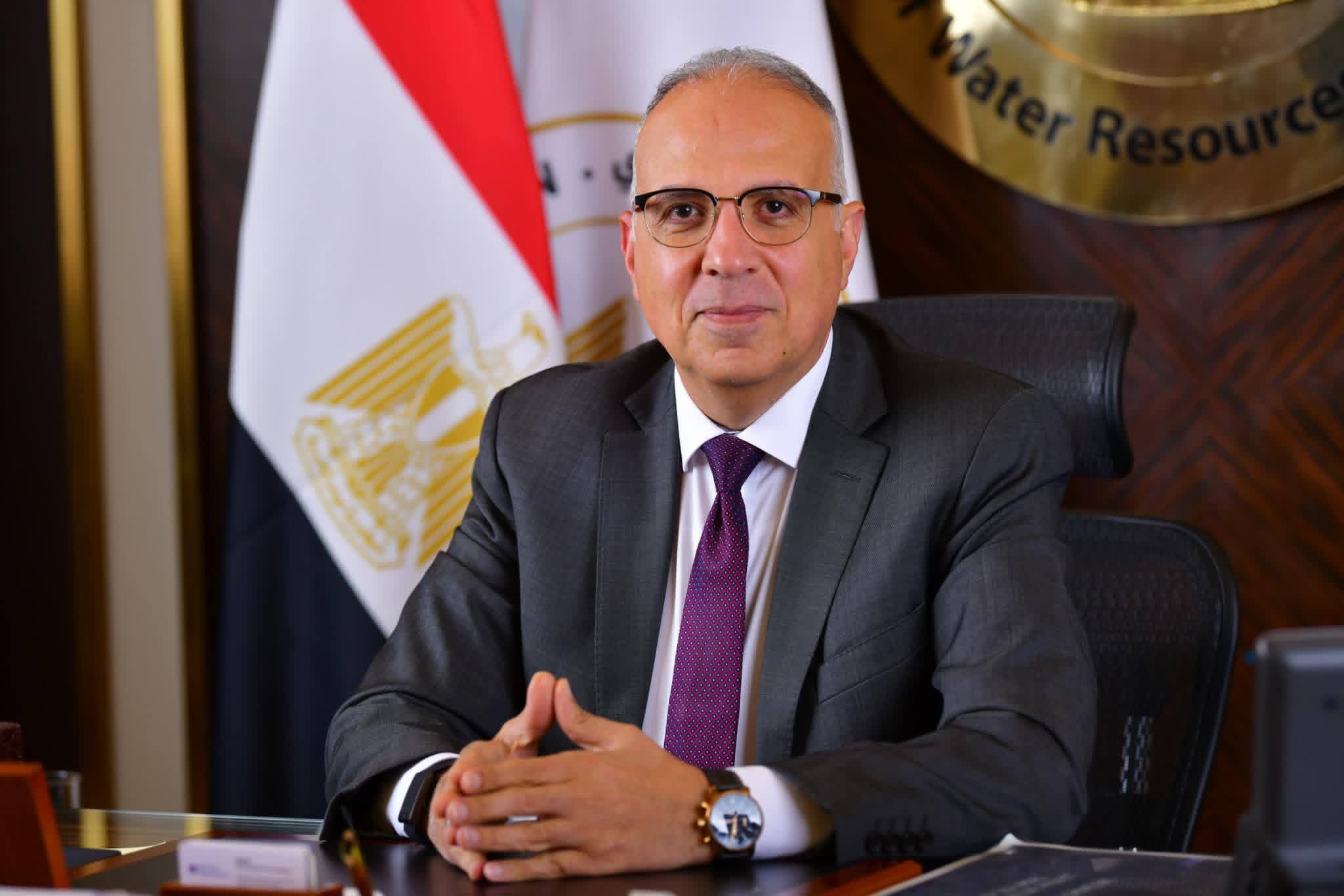  الدكتور سويلم يتابع أعمال حماية الشواطئ المصرية للتعامل مع التأثيرات السلبية للتغيرات المناخية