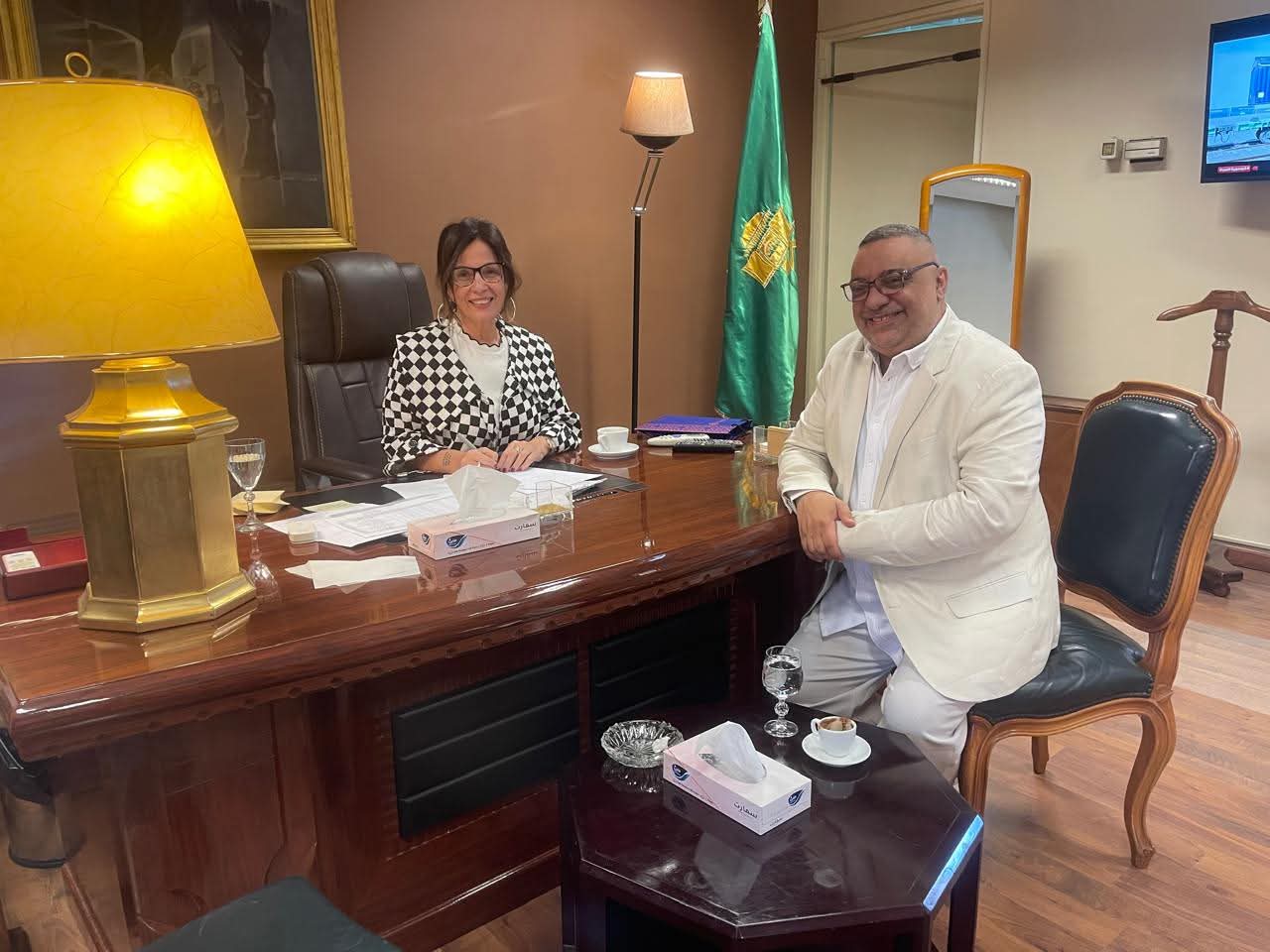 أصدرت وزيرة الثقافة قرارا بتعيين الكاتب والسيناريست عبدالرحيم كمال مستشارا لوزير الثقافة لشؤون الدراما وذلك عقب انتهاء فترة ندبه رئيسا للإدارة المركزية للرقابة على المصنفات الفنية
