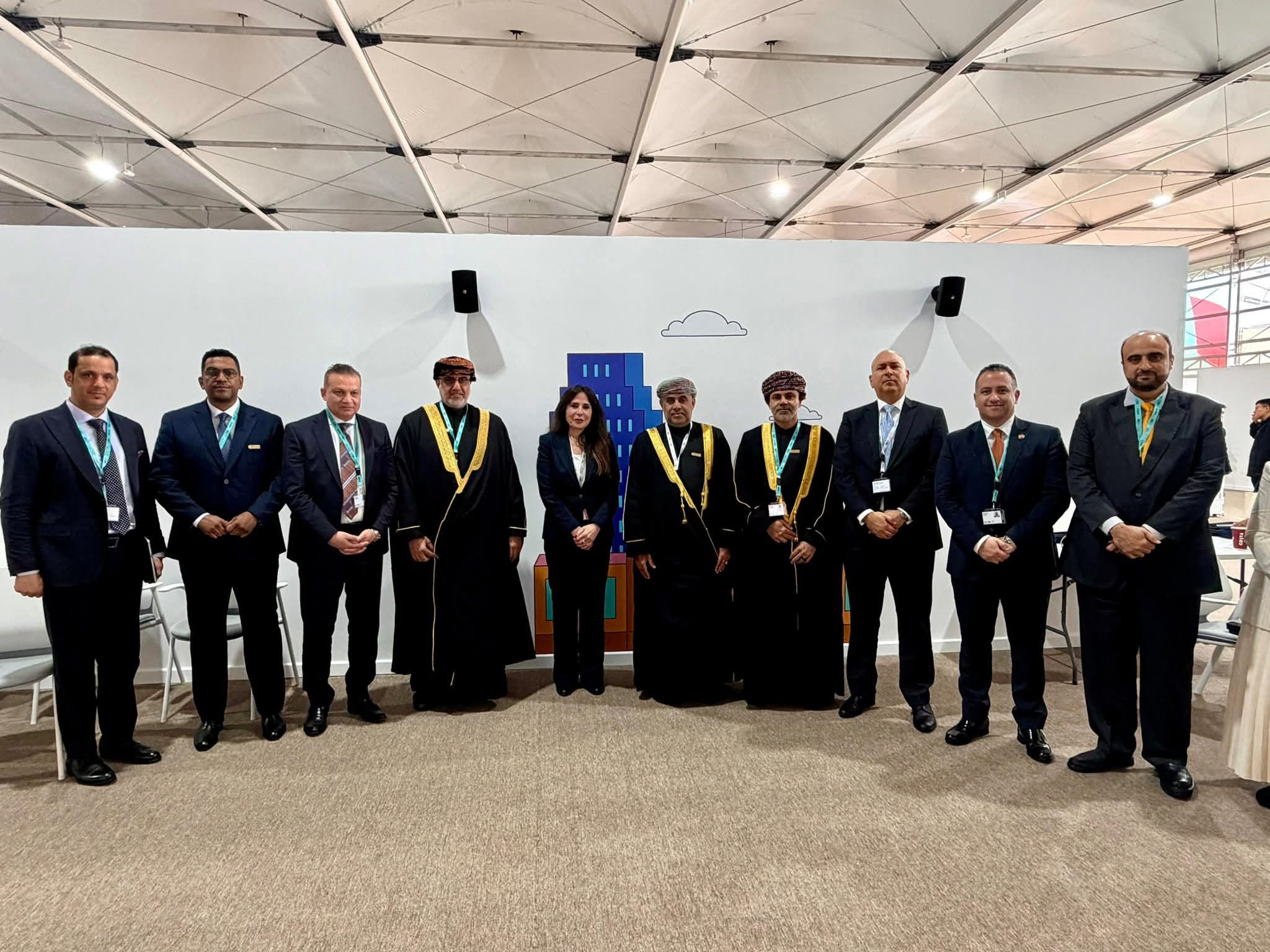 وزيرة الإسكان تبحث مع نظيرها العُماني تعزيز التعاون المشترك في مجالات الإسكان والتنمية العمرانية