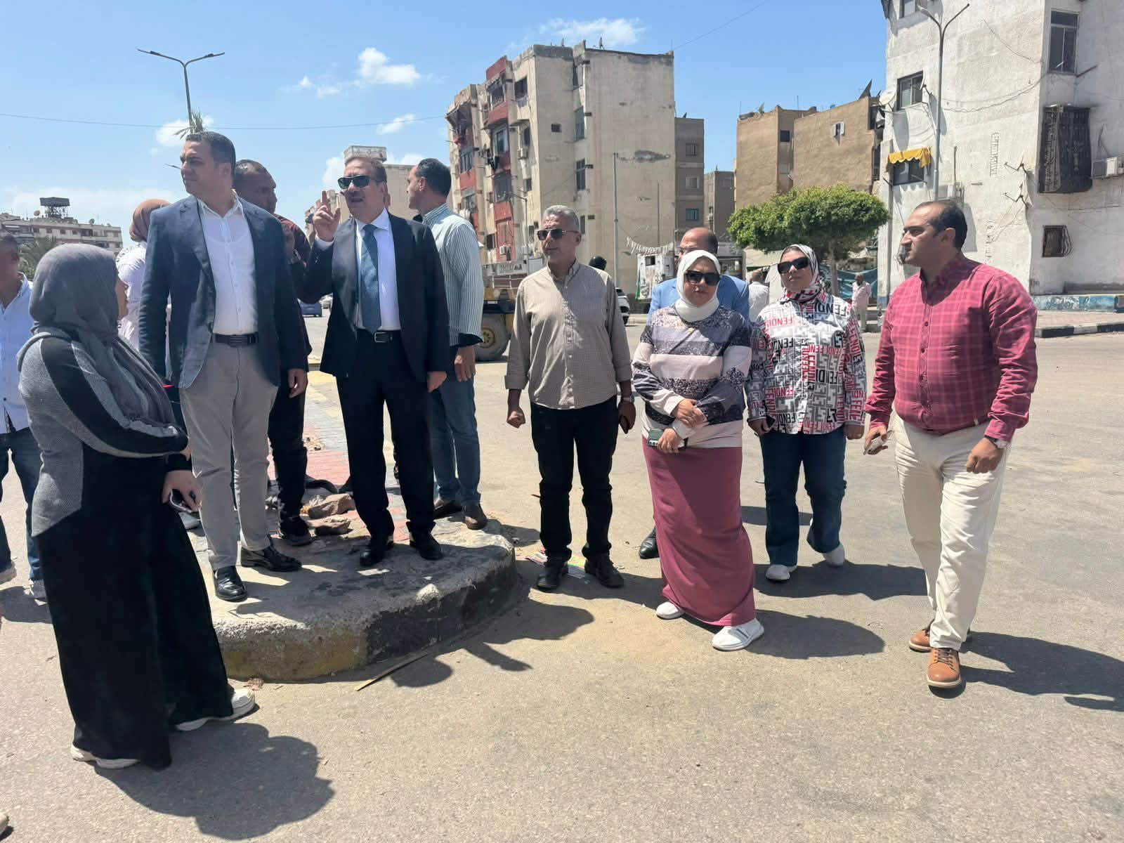 محافظ بورسعيد يتفقد ميدانيًا شارعي “23 ديسمبر - النصر ” استعدادًا لبدء أعمال التطوير ورفع الكفاءة