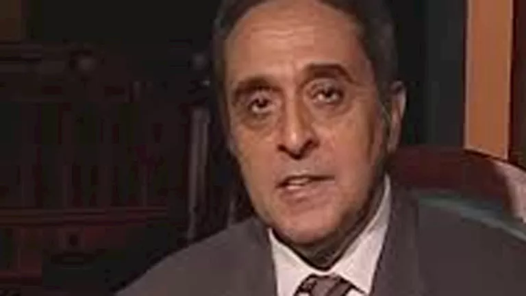 وفاة الإعلامي محمد جويلي كبير مذيعي التليفزيون المصري.. وتشييع الجثمان بمسقط رأسه في المنيا