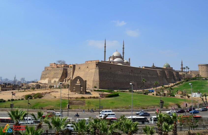 كشف أثري غير مسبوق بمحيط قلعة صلاح الدين الأيوبي في مصر عبقرية الهندسة الإسلامية تظهر للنور
