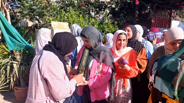 طلاب الثانوية العامة يؤدون امتحان اللغة العربية وسط إجراءات مشددة لمكافحة الغش