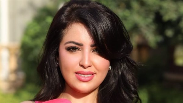 نهى صالح تطلب التحقيق مع صاحب السيارة المتسببة بحادث وفاة شقيقها نعى شقيقها بكلمات مؤثرة يا رب ده ابتلاء مش هقدر عليه