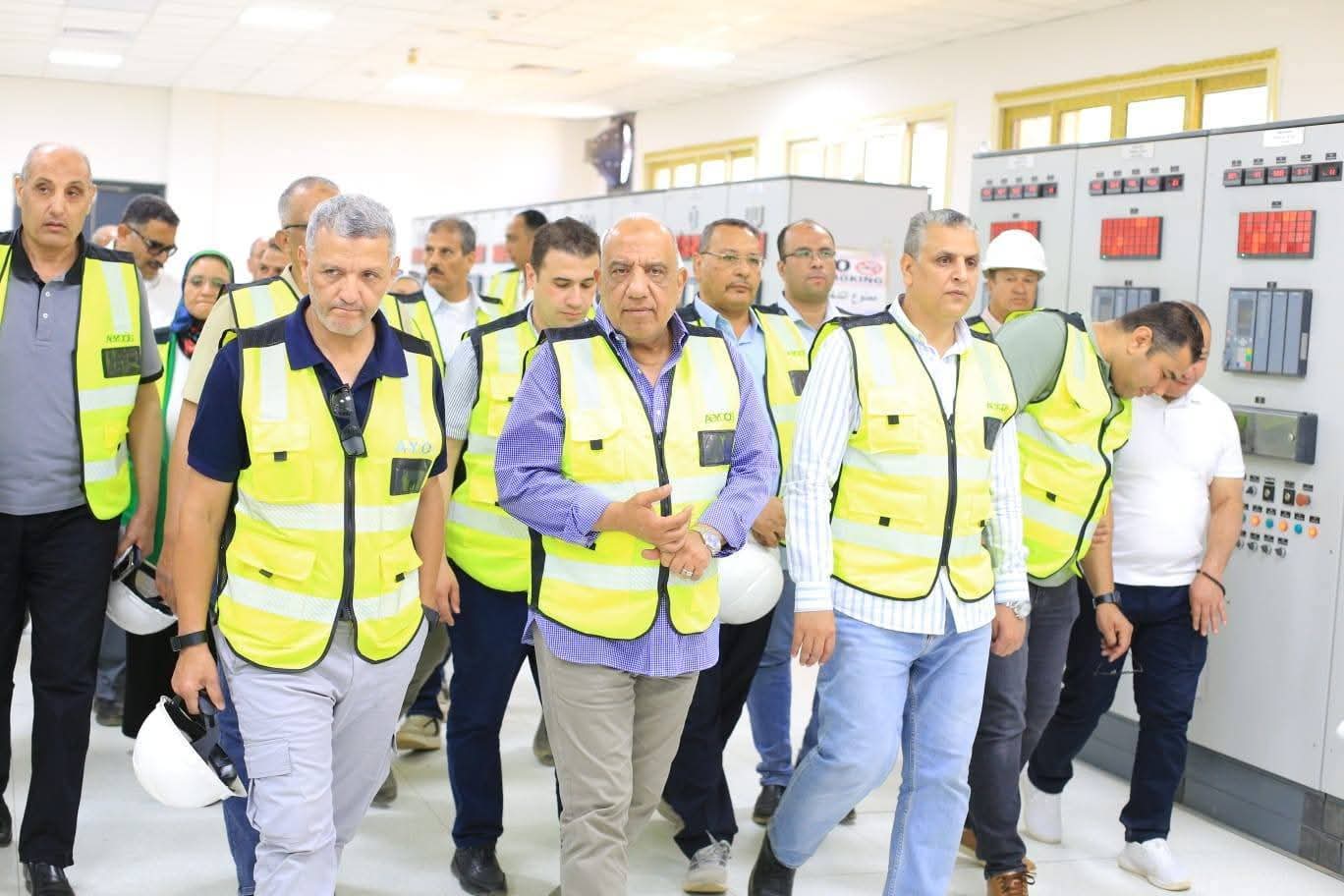 وزير الكهرباء يتفقد بنبان بأسوان ويؤكد: مصر تتوسع بقوة في مشروعات الطاقة الشمسية والتخزين