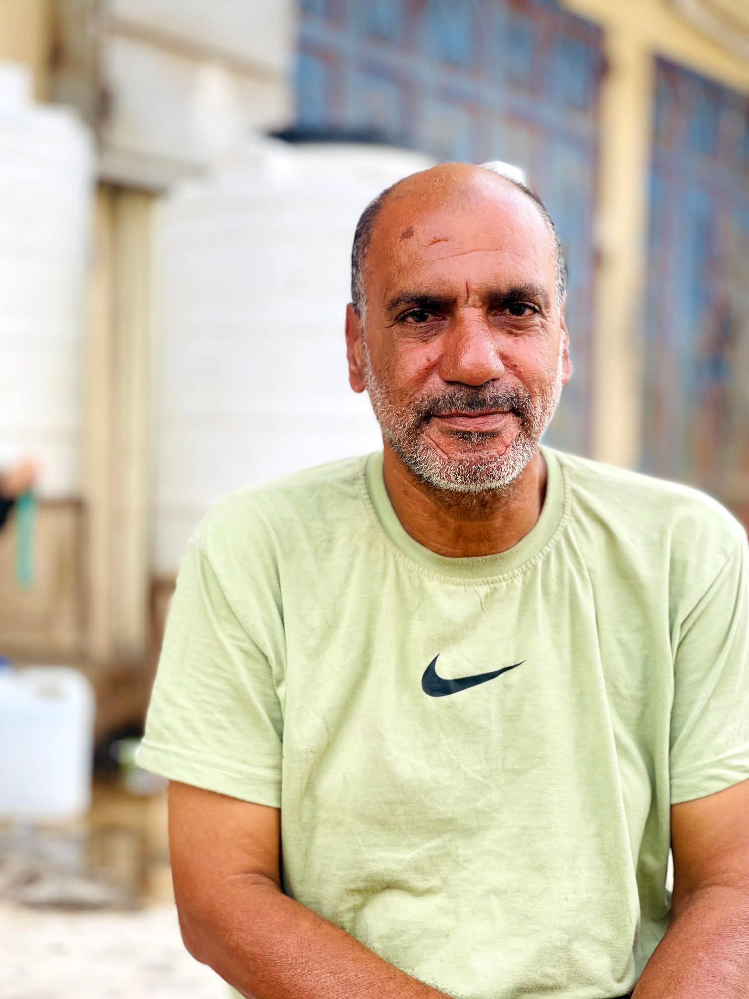 أبيات في العشق