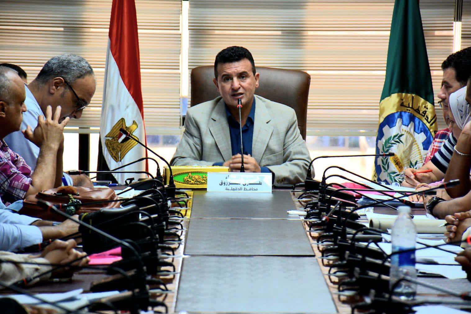 السكرتير العام للمحافظة يعقد اجتماعاً لمتابعة ملفات التقنين