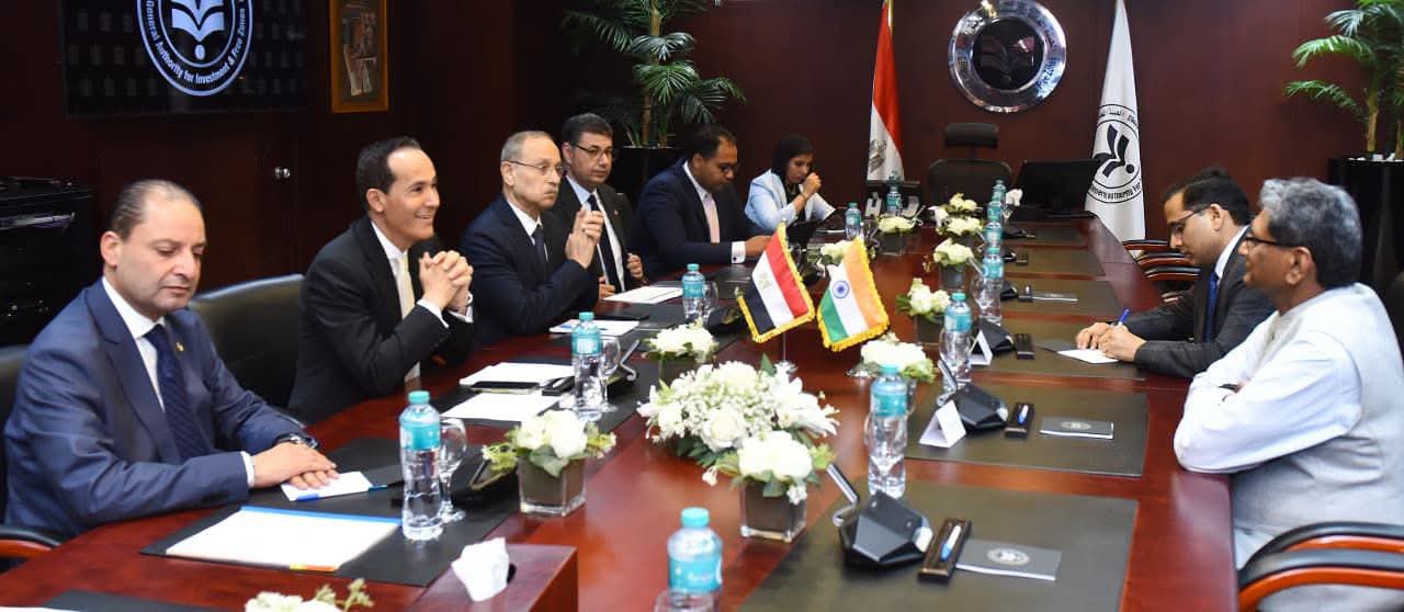 الرئيس التنفيذي للهيئة العامة للاستثمار يبحث مع سفير الهند بالقاهرة تعزيز الاستثمارات الهندية في مصر