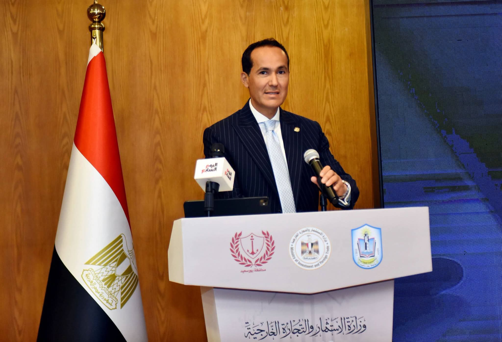 "مصر تنطلق بالتصدير" تصل بورسعيد