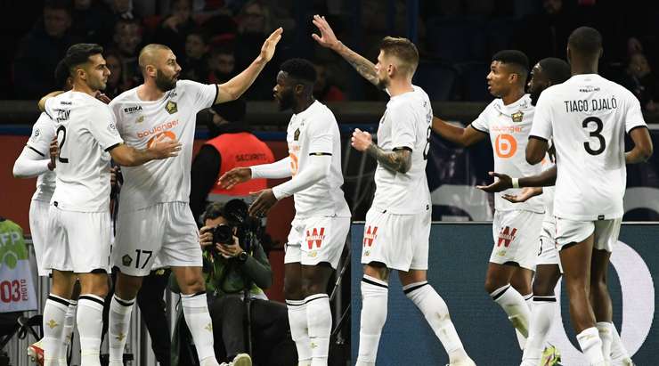 ليل يتصدر الدوري الفرنسي ولانس يقلب تأخره إلى تعادل مثير أمام لومان