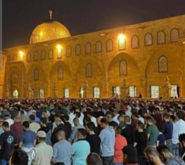مع اقتراب الأعياد اليهودية.. الأقصى يحافظ على هدوئه وتوافد المصلين