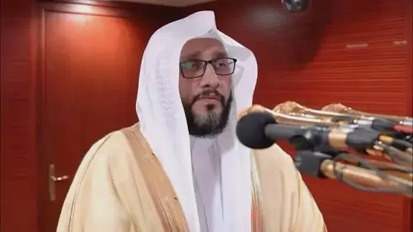وفاة مؤذن المسجد الحرام الشيخ إبراهيم المدني عن عمر ناهز 51 عاما