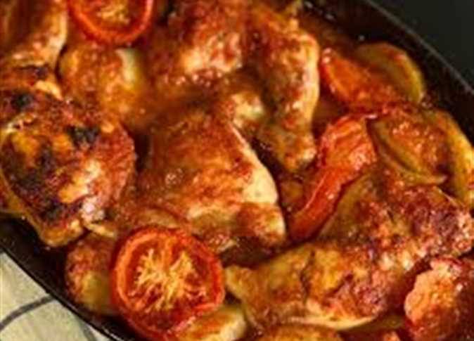 صينية بطاطس بالفراخ في الفرن