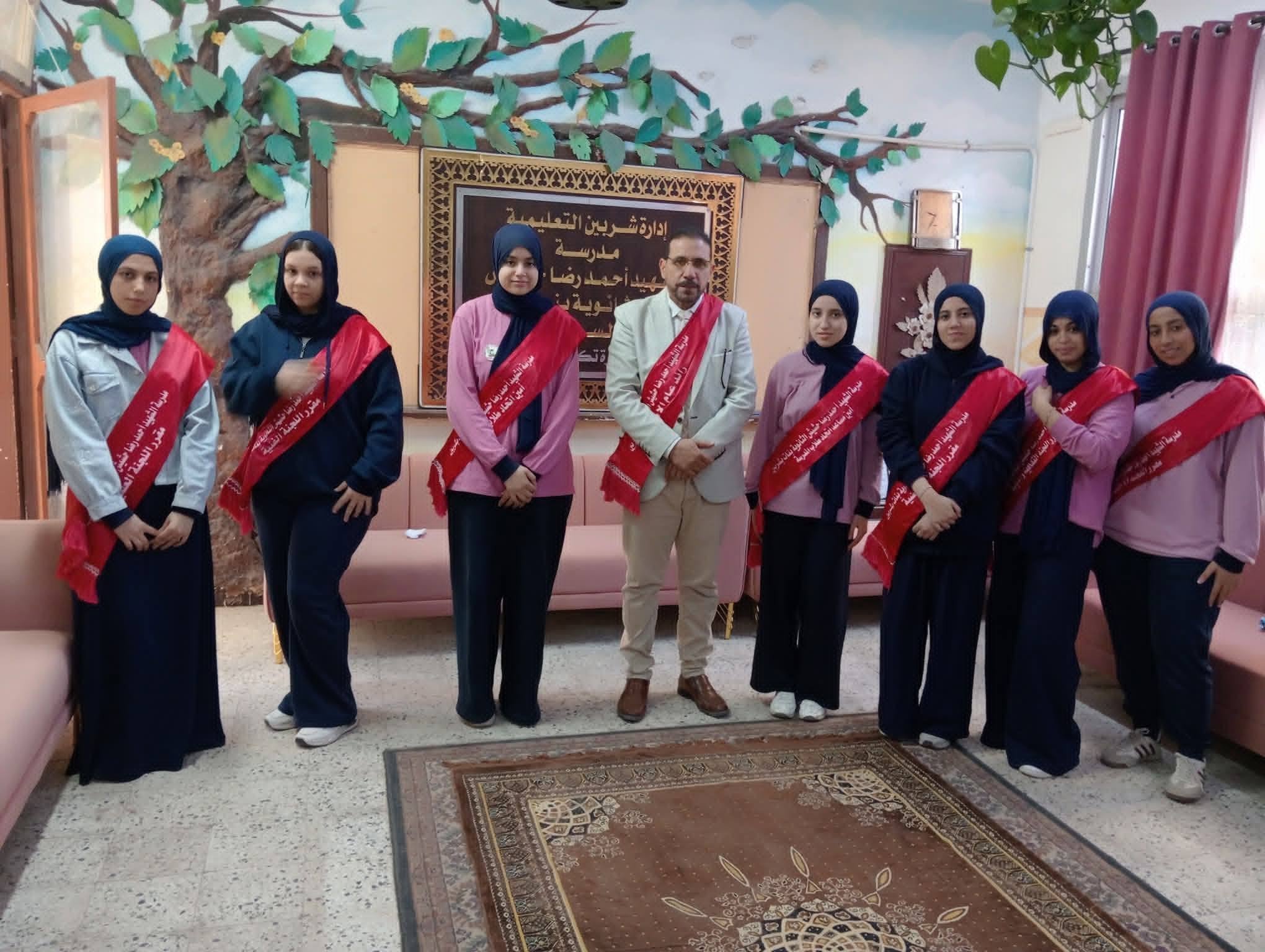 حفل تنصيب المكتب التنفيذي لاتحاد طالبات مدرسة النقيب أحمد رضا حشيش الثانوي بشربين